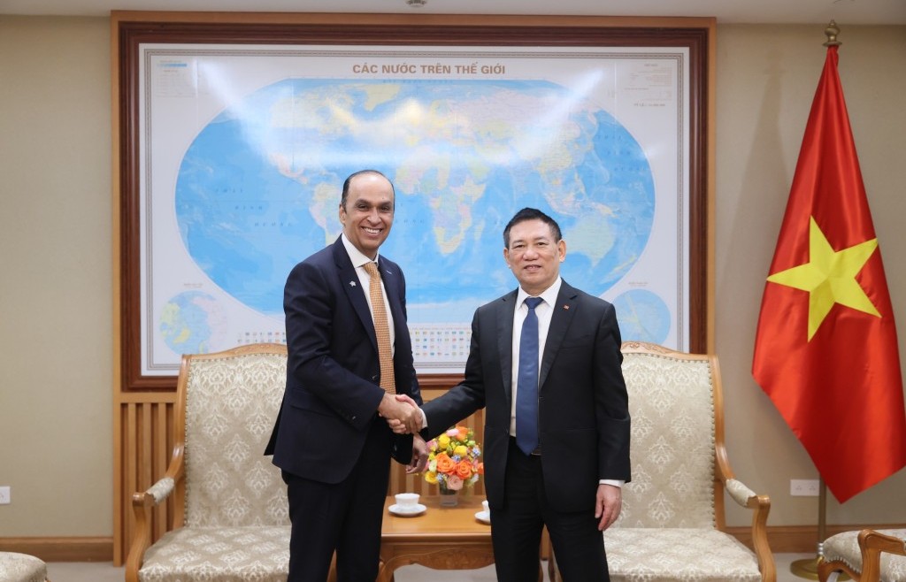 Phó Thủ tướng mong muốn Tập đoàn Prudential tiếp tục đầu tư mạnh mẽ vào Việt Nam