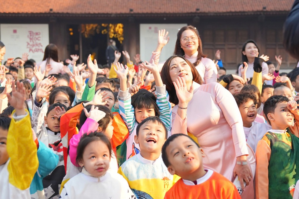 “Kỳ tích sông Hồng” và trọng trách của người trẻ hôm nay “Kỳ tích sông Hồng” và trọng trách của người trẻ hôm nay