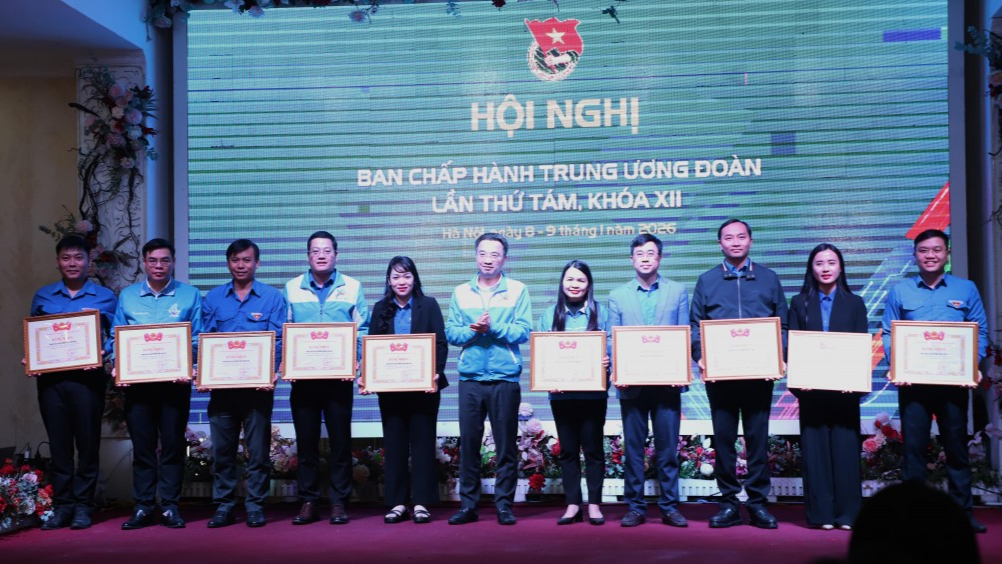 Đổi mới mạnh mẽ phương thức hoạt động của Đoàn