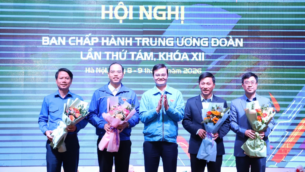 Đổi mới mạnh mẽ phương thức hoạt động của Đoàn