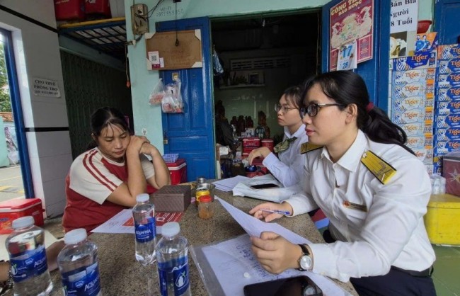 Thuế TP Hồ Chí Minh hỗ trợ hộ kinh doanh chuyển đổi thuế