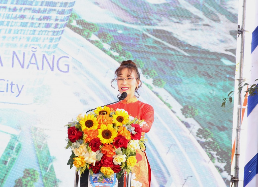 Chủ tịch tập đoàn Sovico Nguyễn Thị Phương Thảo phát biểu - Ảnh: VGP/Nguyễn Hoàng