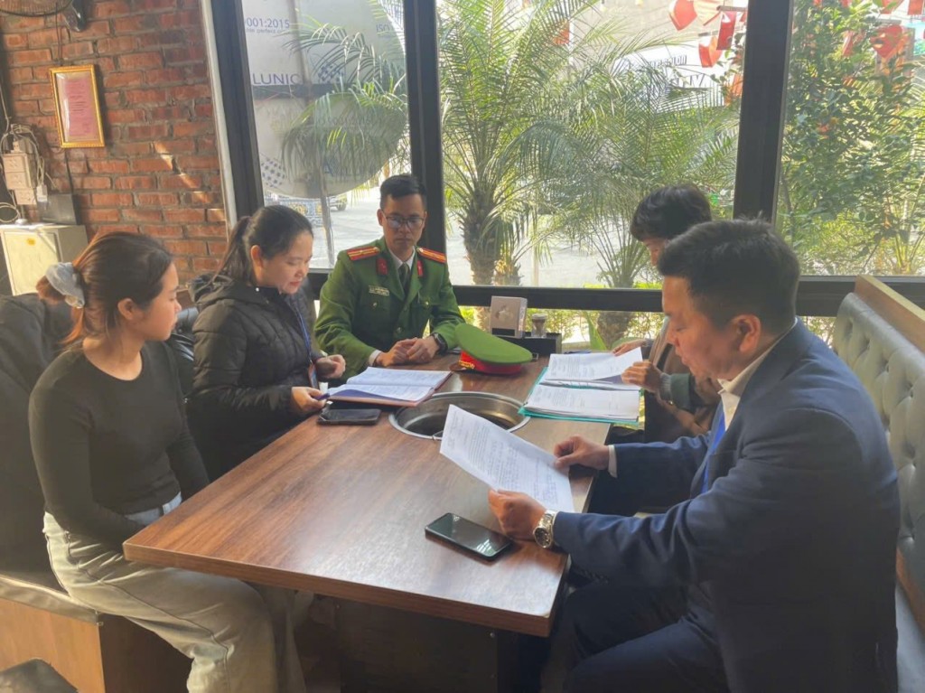 Xã Sóc Sơn kiểm tra đảm bảo an toàn thực phẩm dịp Tết