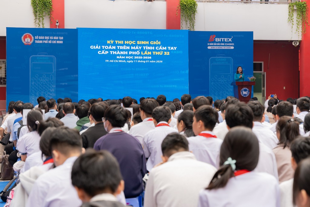 Gần 4.000 học sinh giỏi tranh tài tại kỳ thi giải toán trên máy tính cầm tay