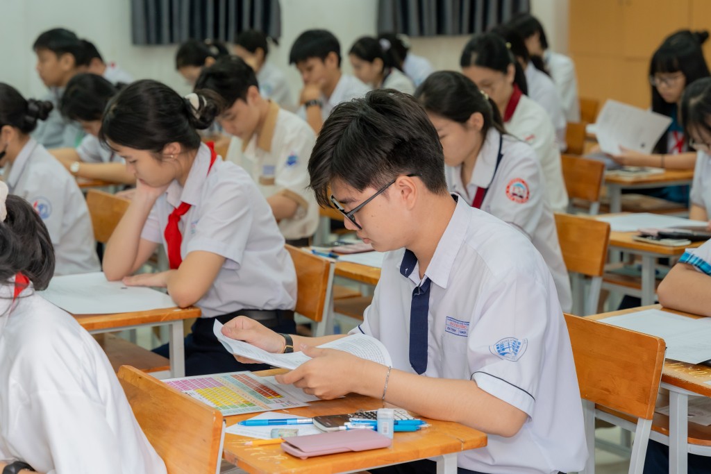 Gần 4.000 học sinh giỏi tranh tài tại kỳ thi giải toán trên máy tính cầm tay