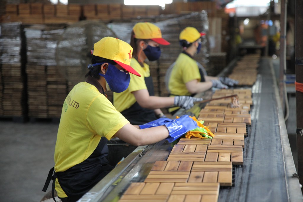 Ảnh 5_ Chỉ sau 12 tháng Green Mekong gia nhập Amazon, sản phẩm vỉ gỗ lót sàn của thương hiệu đạt vị trí số 1 “Most Wished For” trong danh mục_ Ảnh 5_ Chỉ sau 12 tháng Green Mekong gia nhập Amazon, sản phẩm vỉ gỗ lót sàn của thương hiệu đạt vị trí số 1 “Most Wished For” trong danh mục_