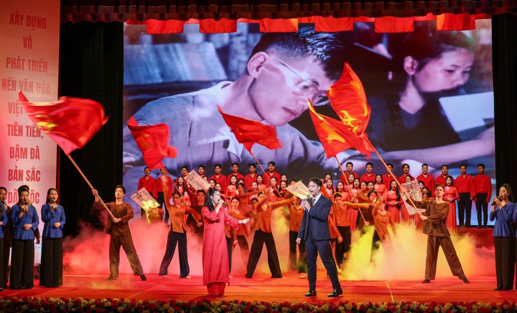 Nghị quyết của Bộ Chính trị về phát triển văn hóa Việt Nam