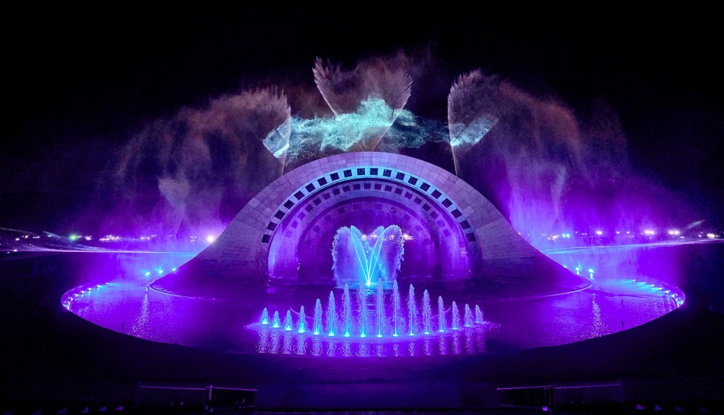 Các show diễn nghệ thuật đẳng cấp góp phần thu hút khách du lịch đến với Nam đảo. Ảnh: Ánh Dương Các show diễn nghệ thuật đẳng cấp góp phần thu hút khách du lịch đến với Nam đảo. Ảnh: Ánh Dương