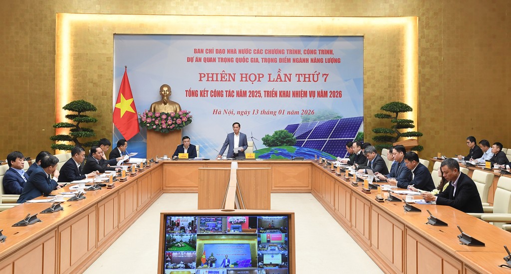 Phó Thủ tướng Bùi Thanh Sơn chủ trì cuộc họp tổng kết công tác năm 2025, phương hướng nhiệm vụ năm 2026 của Ban Chỉ đạo Nhà nước các chương trình, công trình, dự án quan trọng quốc gia, trọng điểm ngành năng lượng - Ảnh: VGP/Hải Minh