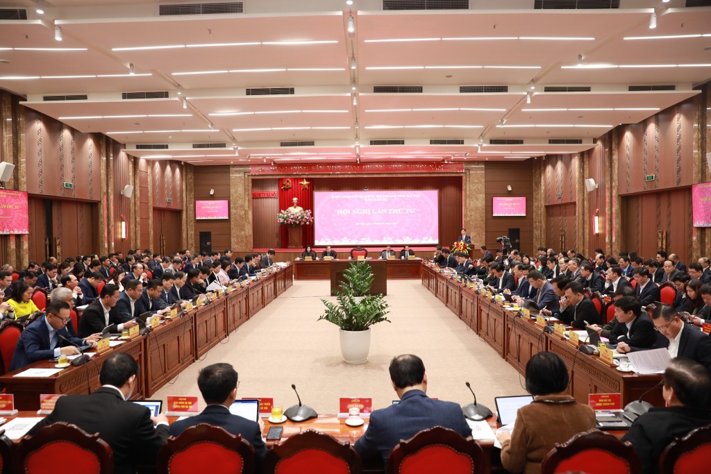 Làm rõ tính vượt trội của bộ ba thể chế - quy hoạch - mô hình phát triển Làm rõ tính vượt trội của bộ ba thể chế - quy hoạch - mô hình phát triển