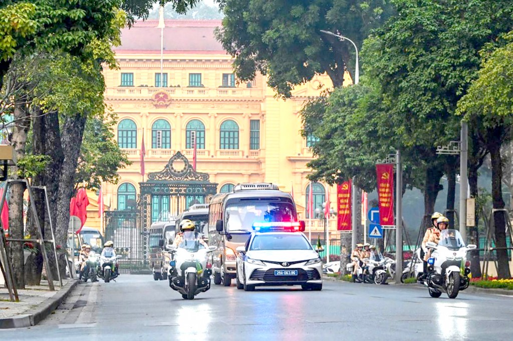 Phương án đón dẫn các đoàn khách được triển khai đúng kế hoạch, bảo đảm an ninh, an toàn Phương án đón dẫn các đoàn khách được triển khai đúng kế hoạch, bảo đảm an ninh, an toàn