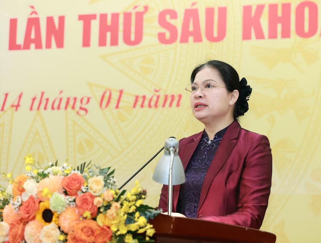 Bà Hà Thị Nga được giới thiệu để Hội nghị Ủy ban Trung ương MTTQ Việt Nam hiệp thương cử giữ chức Phó Chủ tịch – Tổng Thư ký Ủy ban Trung ương MTTQ Việt Nam.