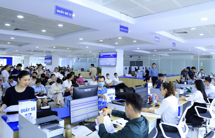 Vì một Hà Nội hiện đại, nhân văn và phục vụ Vì một Hà Nội hiện đại, nhân văn và phục vụ