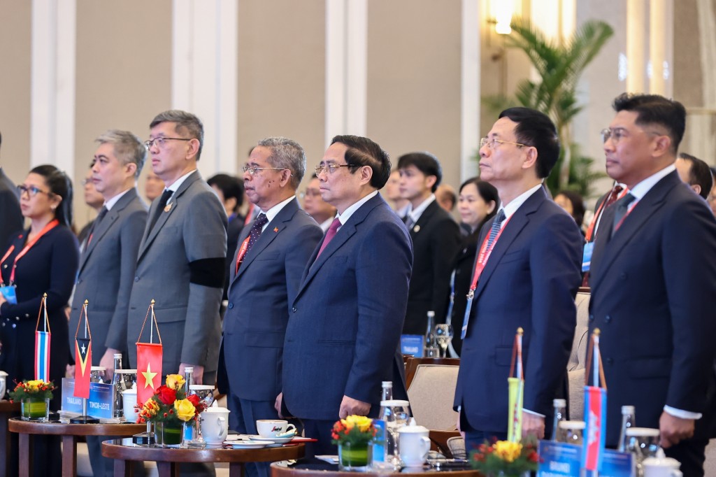 Thủ tướng Phạm Minh Chính và các đại biểu dự lễ khai mạc Hội nghị Bộ trưởng Số ASEAN (ADGMIN) lần thứ 6 - Ảnh: VGP/Nhật Bắc