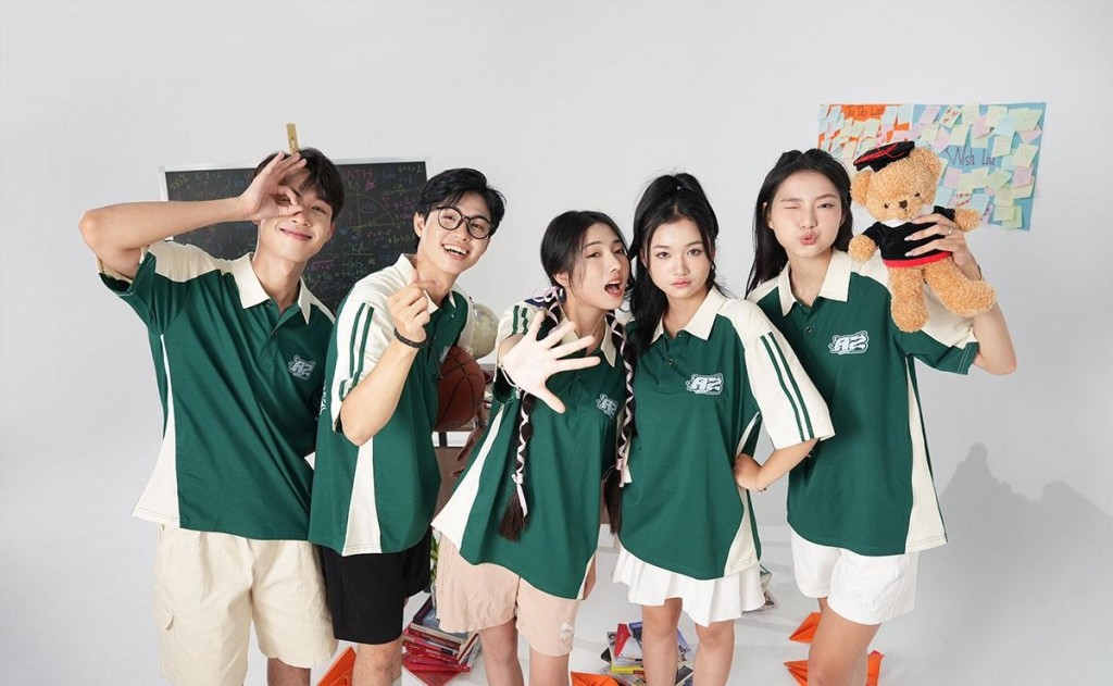 Xu hướng đồng phục học sinh 2026: Ưu tiên chất liệu vải sinh học và thiết kế đa năng Xu hướng đồng phục học sinh 2026: Ưu tiên chất liệu vải sinh học và thiết kế đa năng