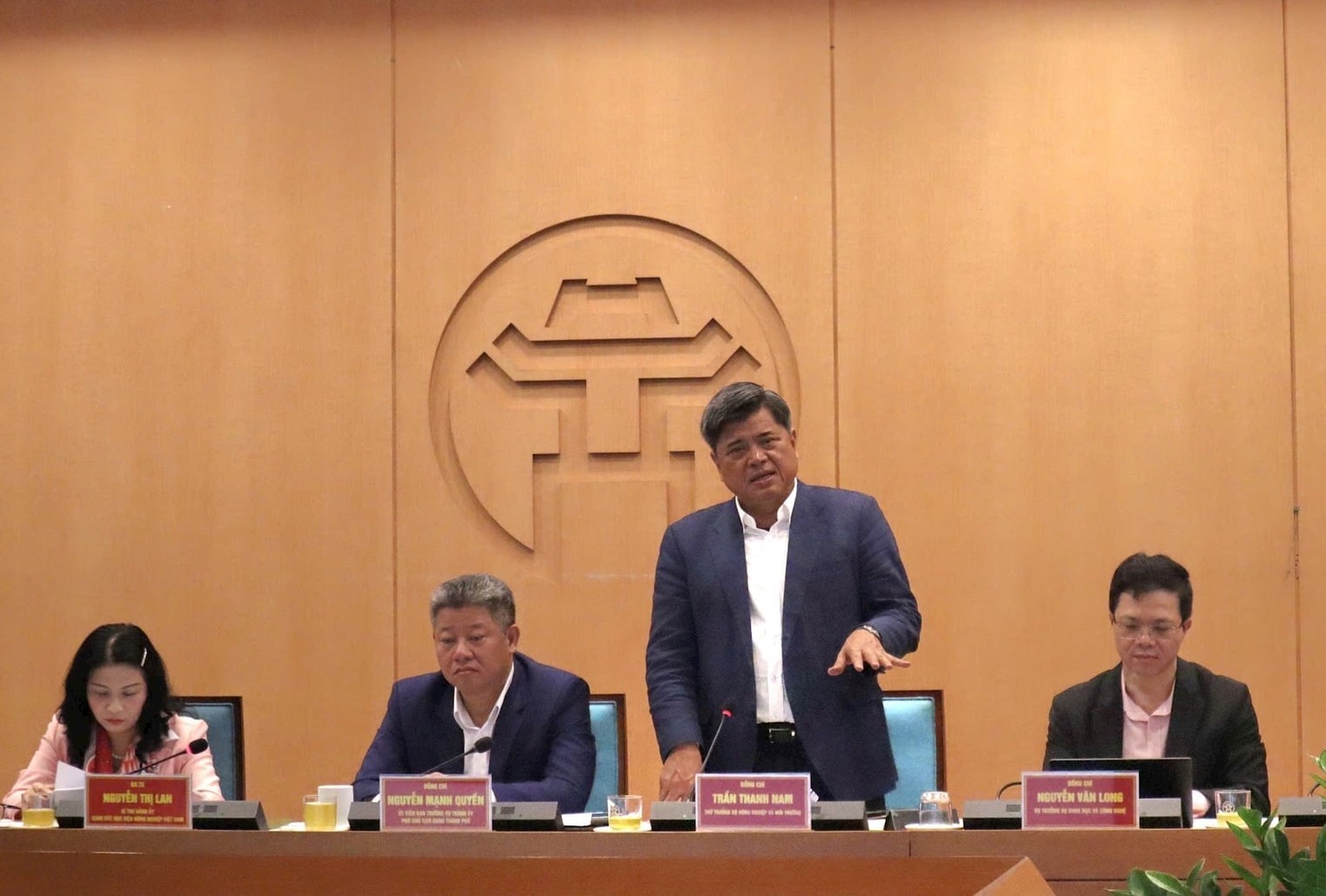 Thứ trưởng Bộ Nông nghiệp và Môi trường Trần Thanh Nam phát biểu tại hội nghị. Ảnh: Nguyễn Mai