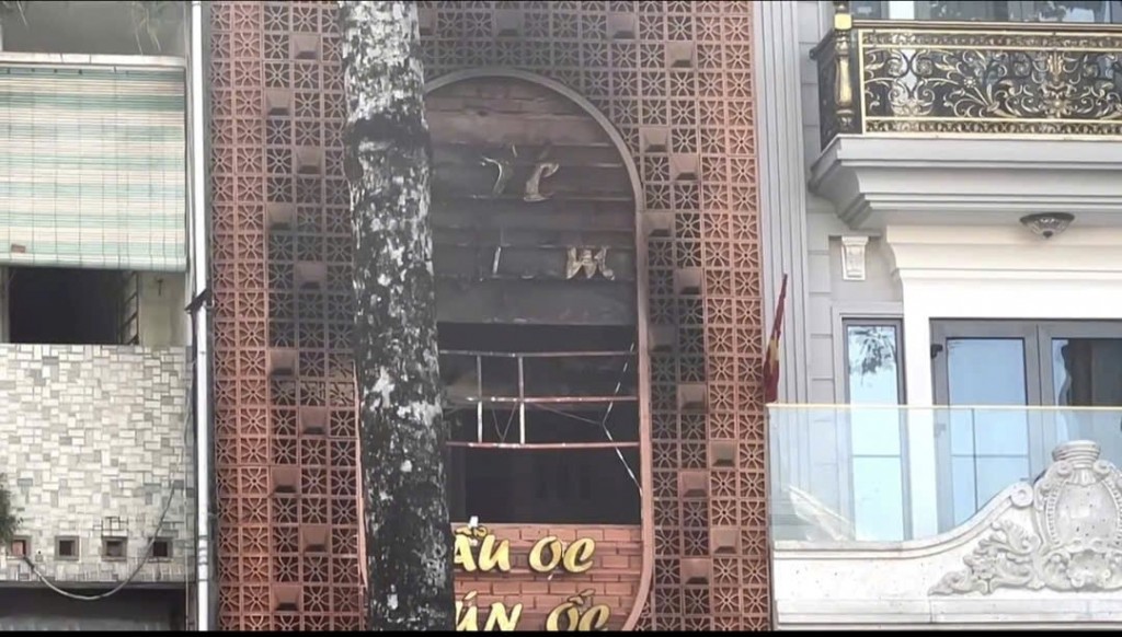 ụ cháy quán ăn trên đường Trần Hưng Đạo