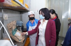 Kiểm tra đột xuất các hệ thống bán lẻ mặt hàng phục vụ Tết