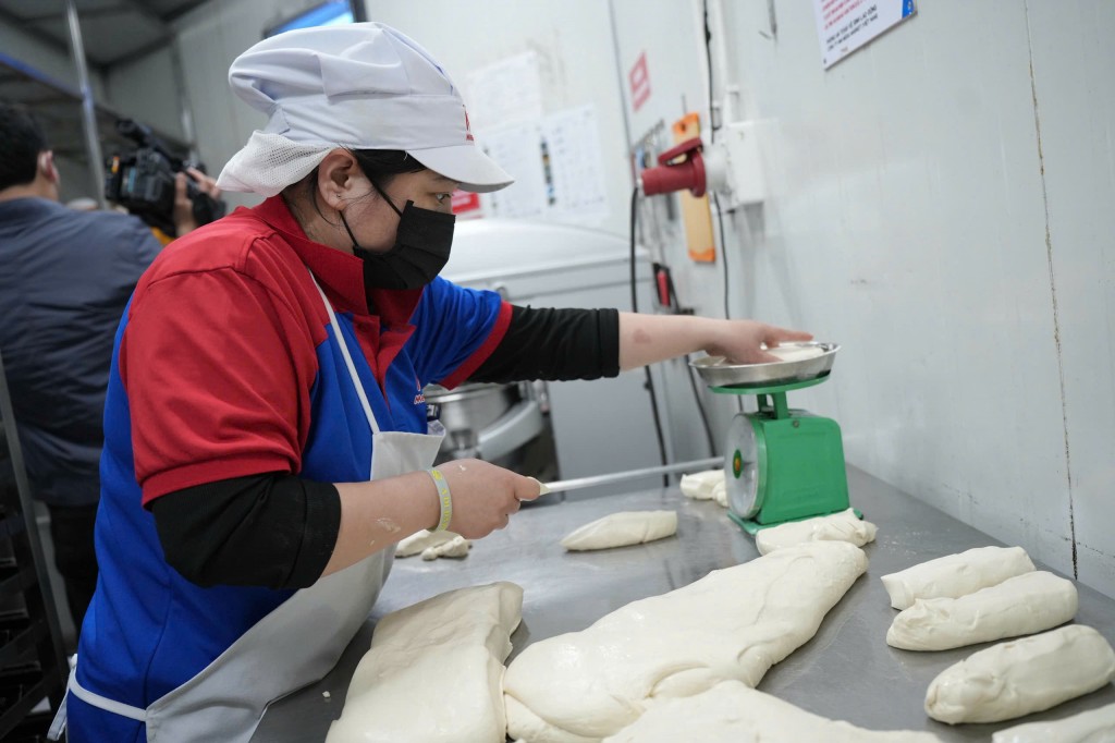 Kiểm tra đột xuất các hệ thống bán lẻ mặt hàng phục vụ Tết