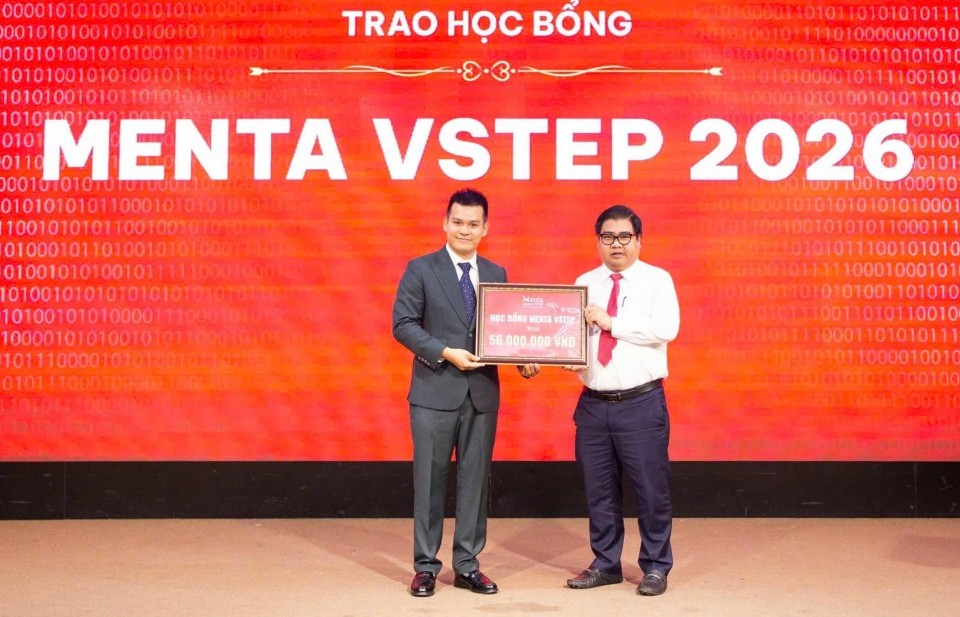Trao 1.000 suất học bổng cho sinh viên 50 trường đại học
