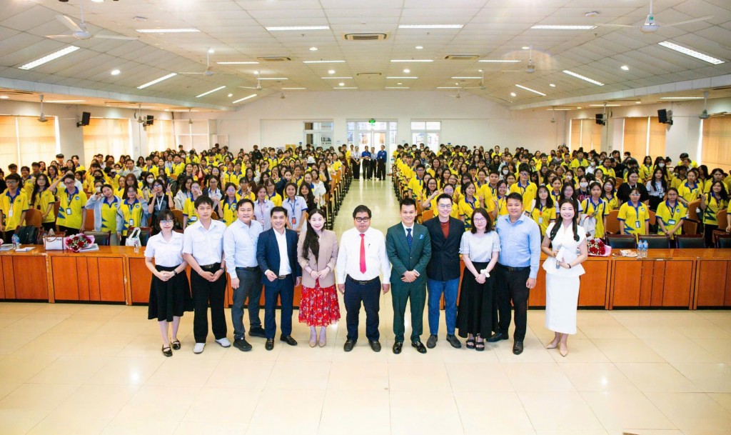 Diễn đàn Phổ cập VSTEP 2026 diễn ra tại Trường Đại học Tài chính - Marketing