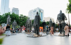 UBND TP Hồ Chí Minh tặng Bằng khen họa sĩ Lê Hữu Hiếu