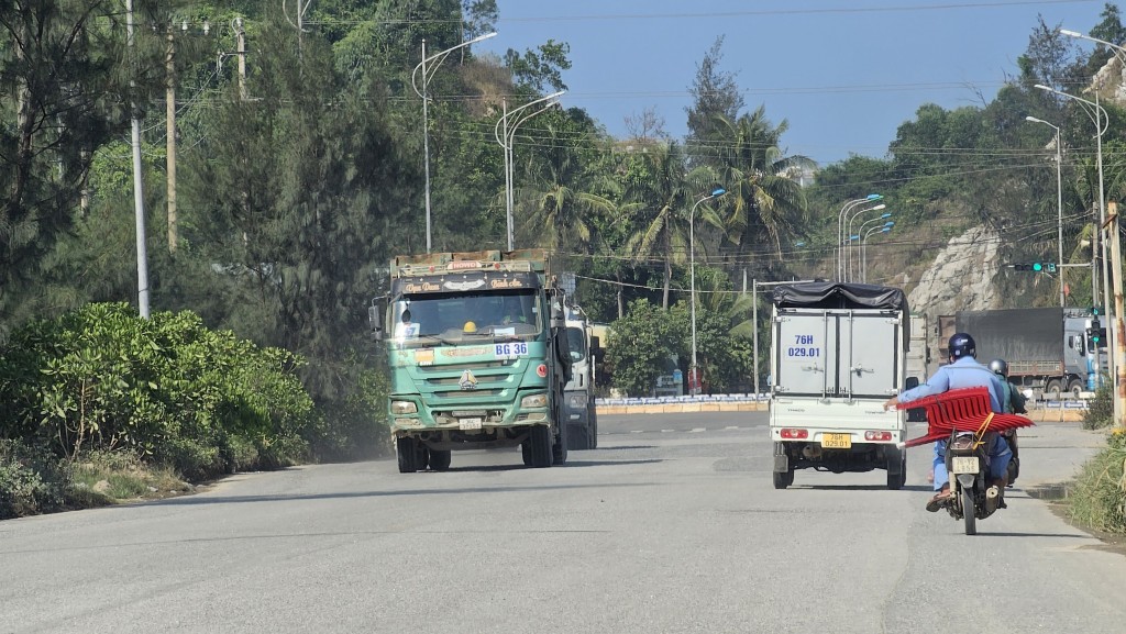 Quảng Ngãi: Đập dâng sông Trà Khúc thông xe kỹ thuật trước ngày 31/1