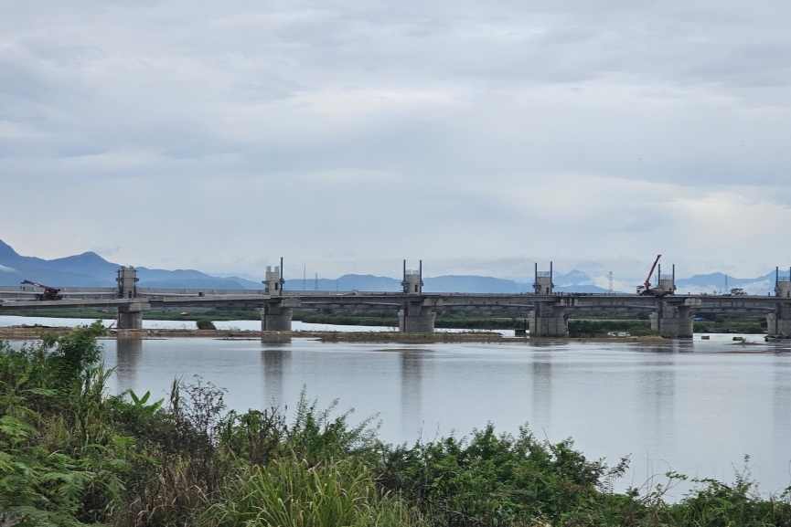 Quảng Ngãi: Đập dâng sông Trà Khúc thông xe kỹ thuật trước ngày 31/1