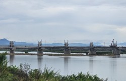 Quảng Ngãi: Đập dâng sông Trà Khúc thông xe kỹ thuật trước ngày 31/1