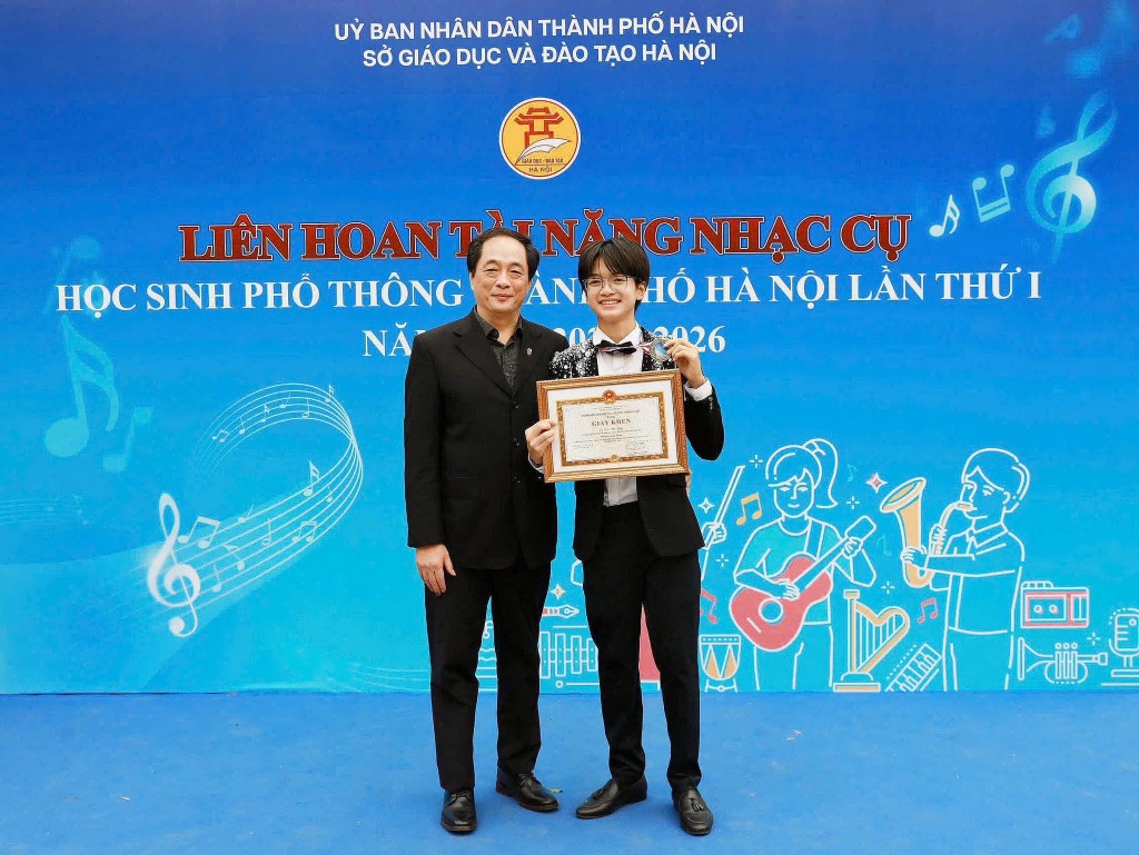 Cao Phú Quý ghi dấu ấn tại Liên hoan Tài năng nhạc cụ