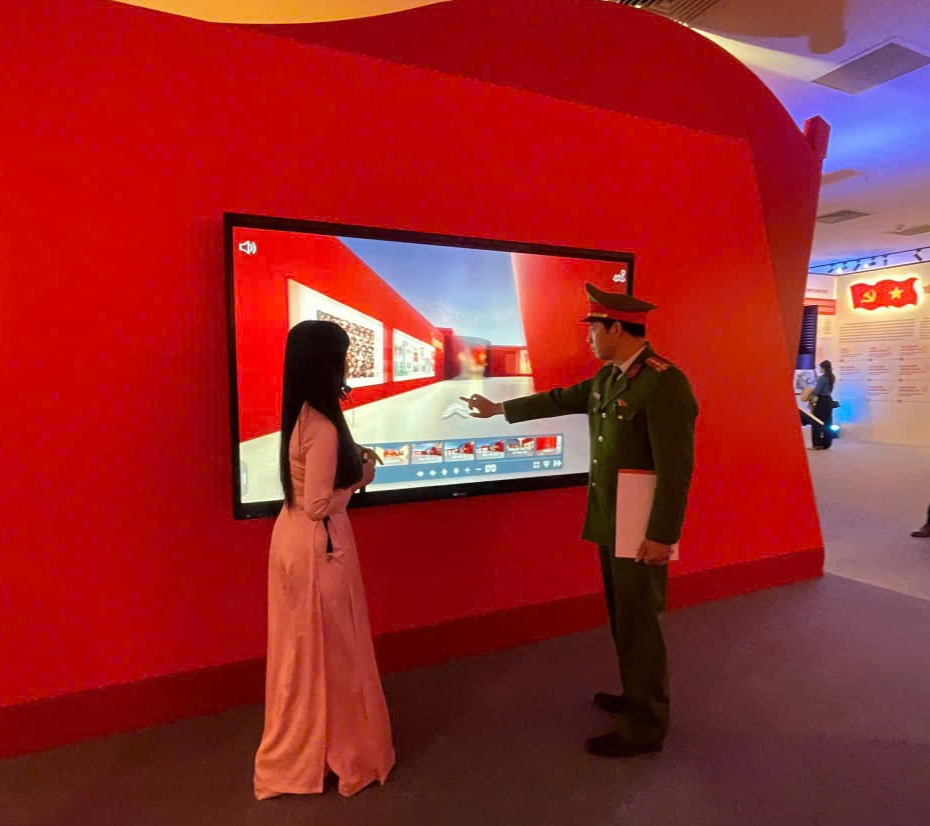 Đoàn Thanh niên cụm thi đua số 8 tổ chức sinh hoạt chính trị