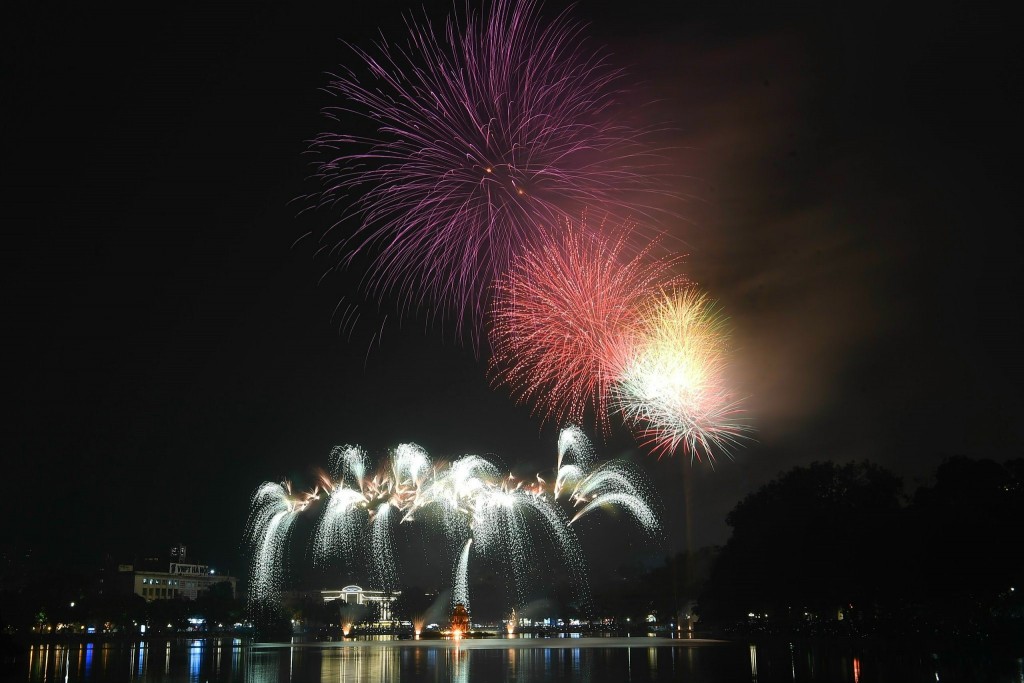 Hoạt động văn hóa - chính trị đỉnh cao chào mừng thành công Đại hội XIV