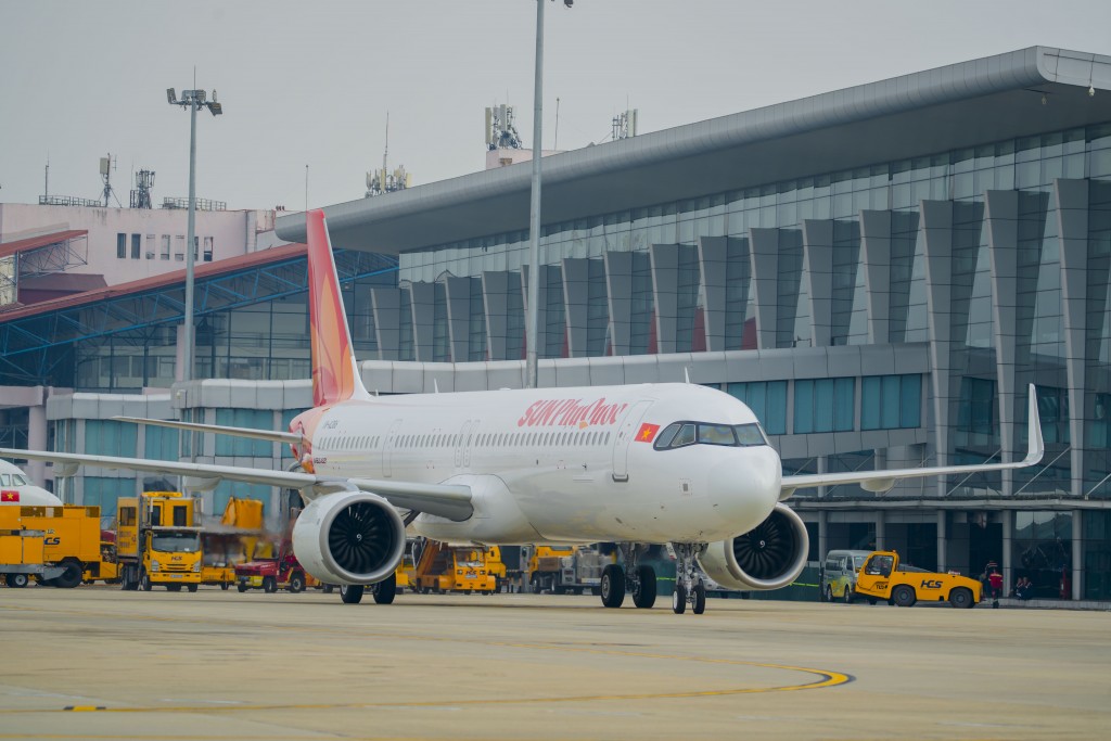 Cục Hàng không Việt Nam trao Giấy chứng nhận phê chuẩn Tổ chức Bảo dưỡng cho Sun PhuQuoc Airways