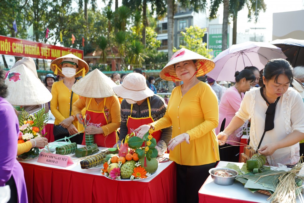 Hành trình “Chung vị Tết Việt - Gắn kết muôn miền” tới Vĩnh Long