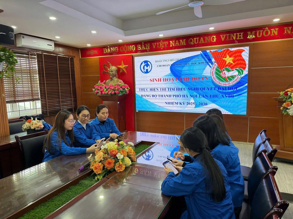 Tuổi Trẻ phường Phương Liệt chủ động, xung kích hưởng ứng Cuộc thi trực tuyến tìm hiểu Nghị quyết của Đảng