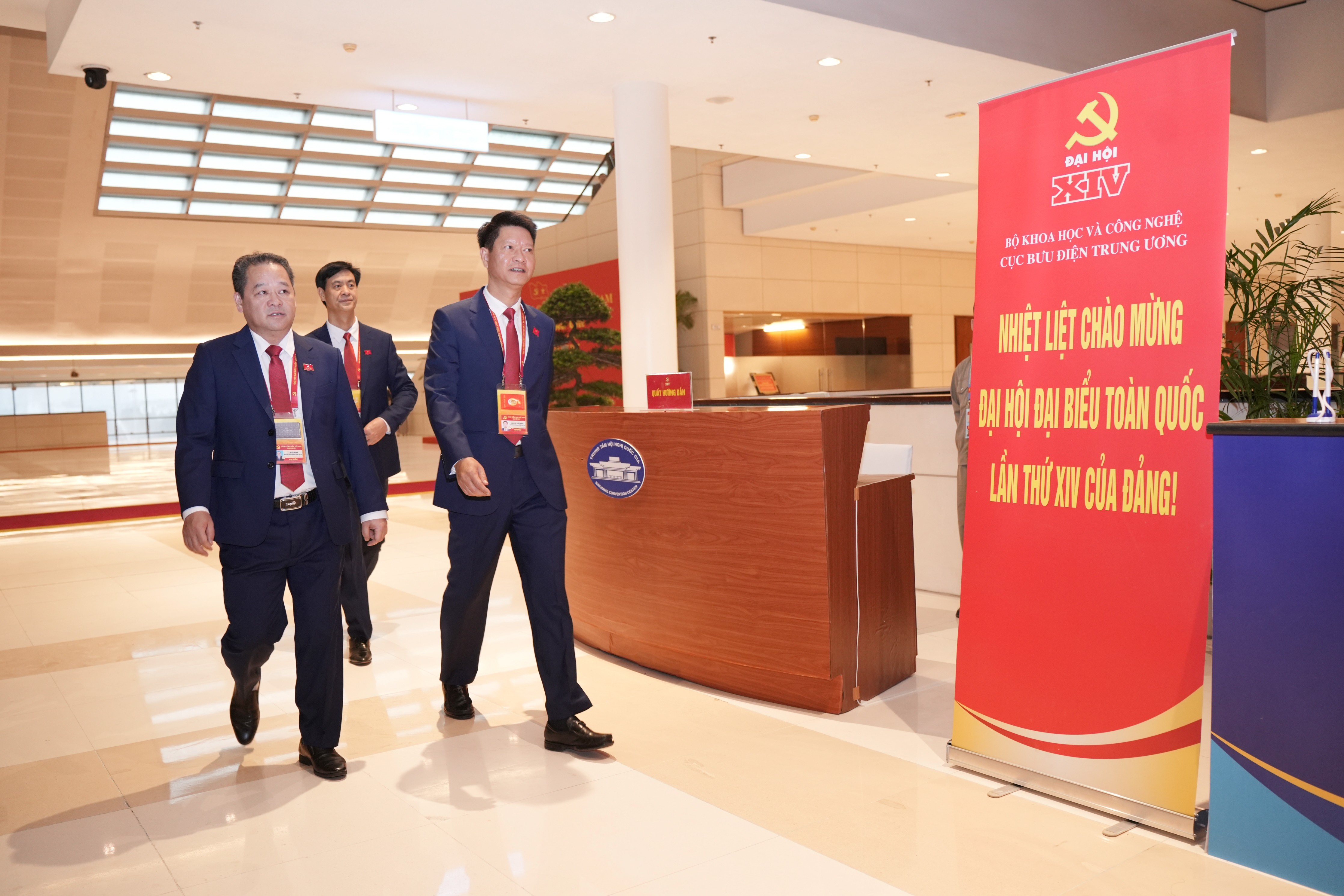 Đại hội XIV của Đảng bước vào ngày làm việc đầu tiên