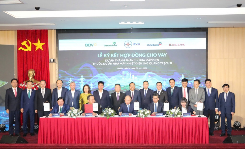 EVN ký hợp đồng vay vốn Dự án thành phần 1 Nhà máy điện LNG Quảng Trạch II