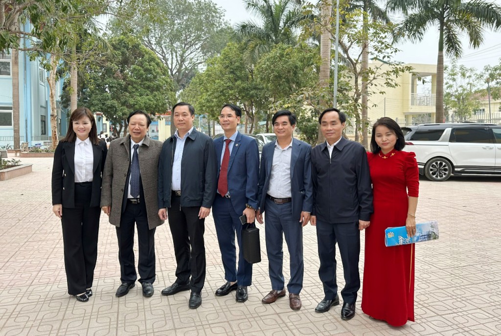 “Sức xuân ngày mai” - niềm tin và khát vọng đổi mới