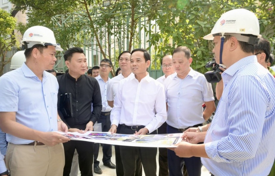 Phát huy trí tuệ, đoàn kết, đổi mới - nền tảng cho giai đoạn phát triển mới của Thành phố Hồ Chí Minh