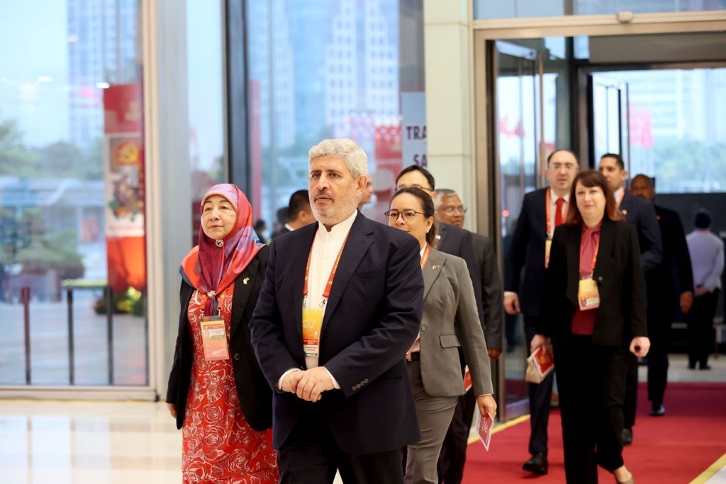 Các đại biểu mang khí thế, niềm tin mới trong ngày hội lớn