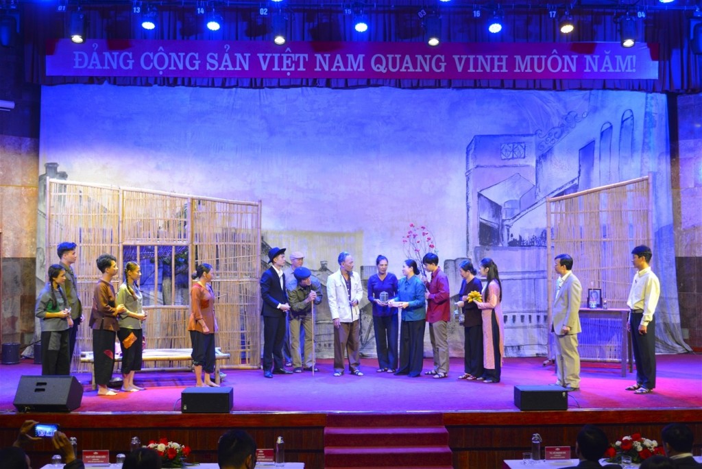 Chương trình khắc họa 