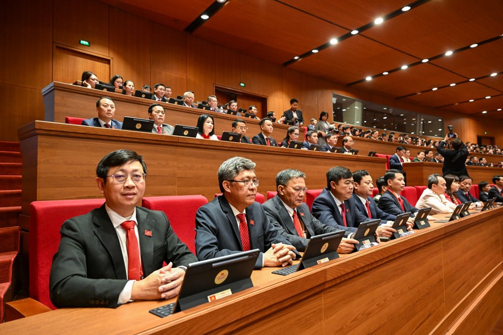 Xác lập những quyết sách mang tính bệ phóng cho mục tiêu 100 năm