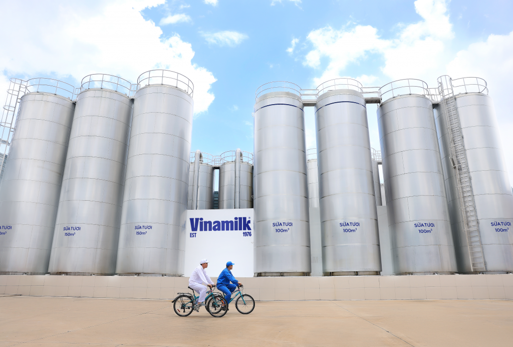 Vinamilk sở hữu hệ thống 16 nhà máy sữa hiện đại bậc nhất trong và ngoài nước. Ảnh: Vi Nam