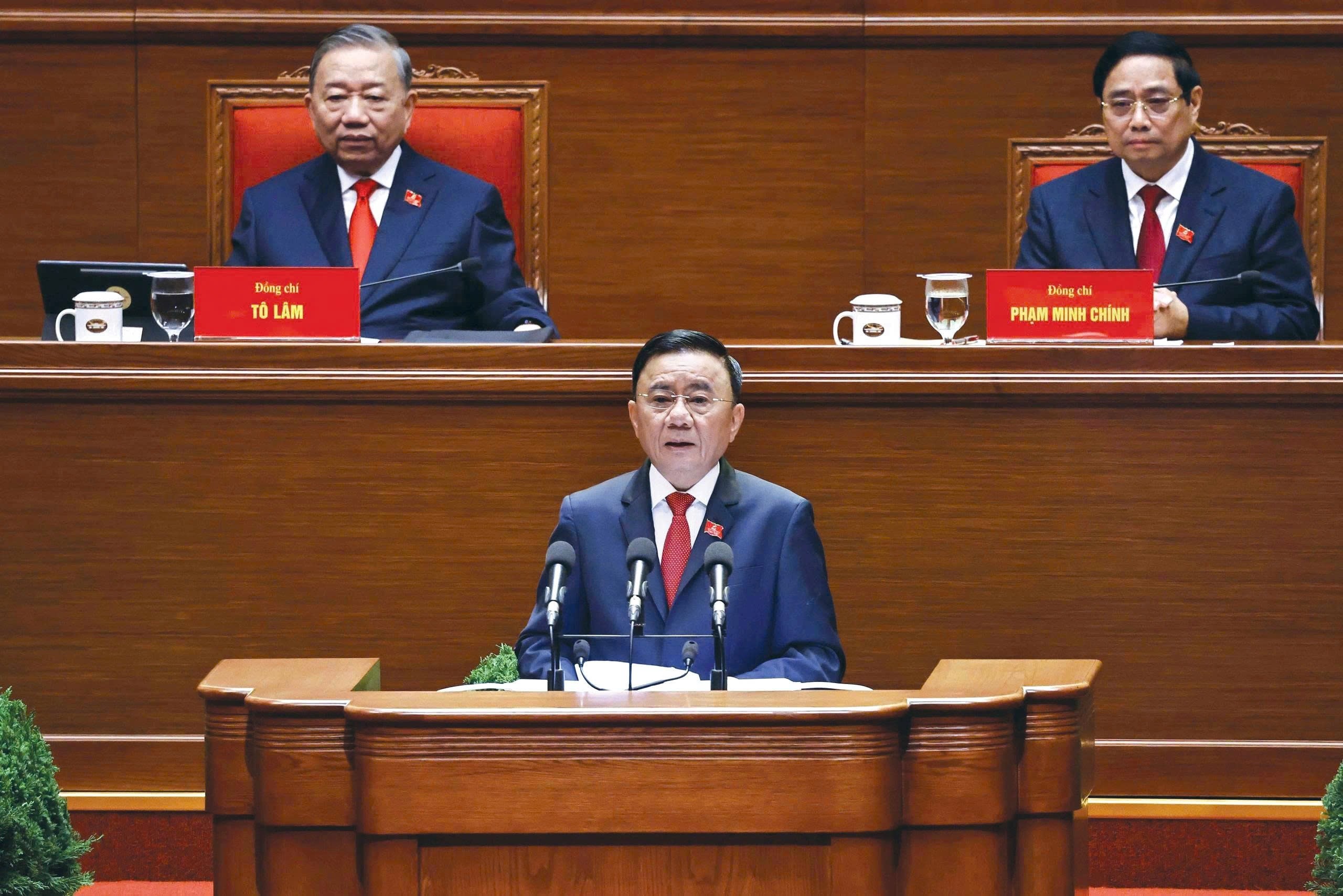 Ủy viên Bộ Chính trị, Thường trực Ban Bí thư Trần Cẩm Tú thay mặt Đoàn Chủ tịch tuyên bố lý do, giới thiệu đại biểu và khách mời của Đại hội