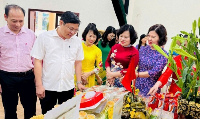 Xây dựng hệ sinh thái hỗ trợ phụ nữ khởi nghiệp