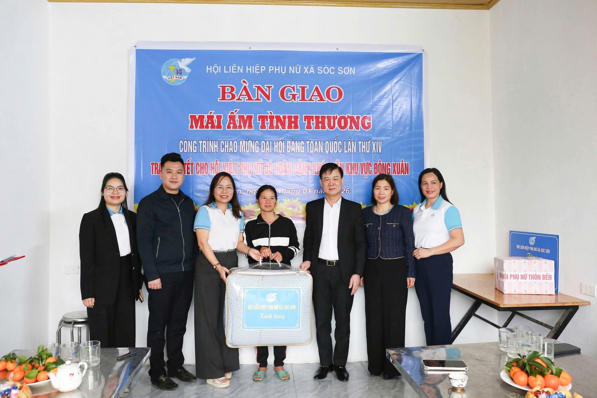 Trao tặng nhà mái ấm tình thương cho hội viên khó khăn