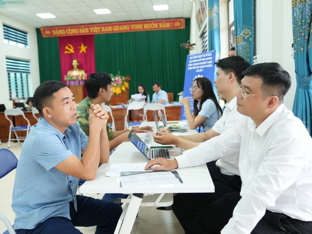 Xe dịch vụ công lưu động: Đưa chính quyền đến gần với người dân