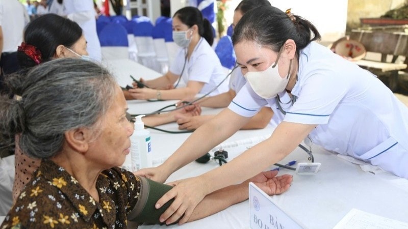 Chăm sóc sức khỏe Nhân dân toàn diện, từ sớm, từ xa và ngay từ cơ sở