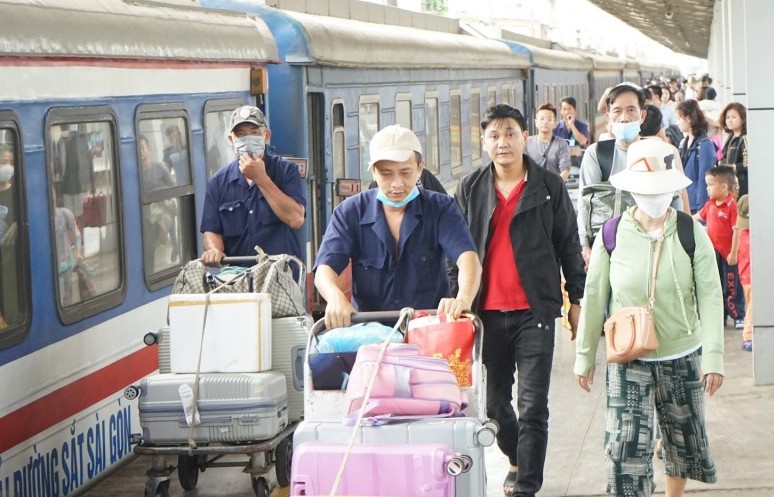 Ngành đường sắt dự kiến chạy hơn 900 chuyến tàu dịp Tết Nguyên đán