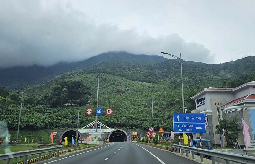 Đà Nẵng "rót" 1.965 tỷ đồng mở rộng đường tránh Nam Hải Vân